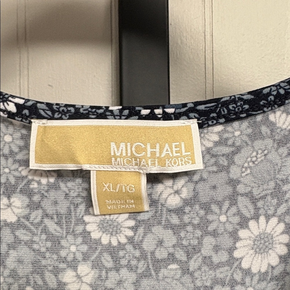 Michael Kors Dress - Picture 7 of 15